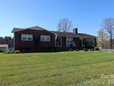 4061 Optimist Dr, Newton, NC, 28658