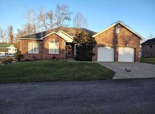 5 Lorrimel Dr, Huntington, WV 25705