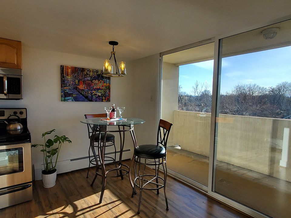 1st image of 1035 N Colorado Blvd APT 501
