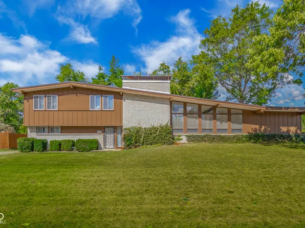 4120 Ridgeway Ave, Columbus, IN 47203