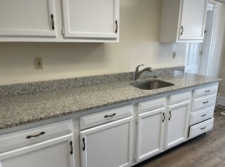 110 S 13th St #3, Allentown, PA 18102