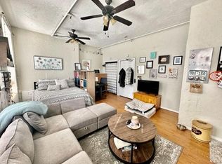 223 Endicott St APT 3A, Boston, MA 02113