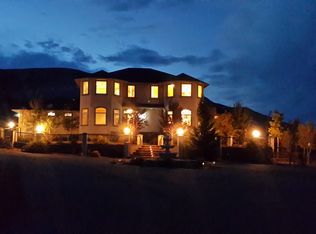 8 Beverly Hills Dr, Rock Springs, WY 82901