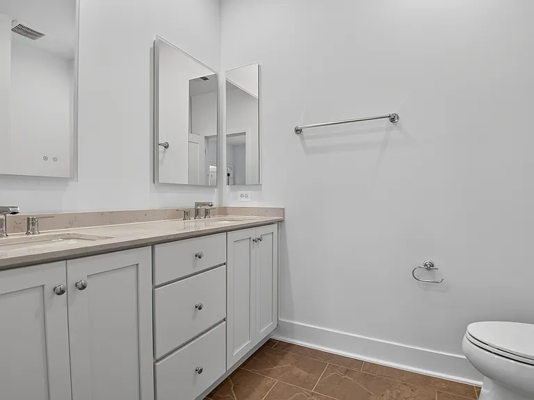 5017 Dulcet Dr — Photo 36