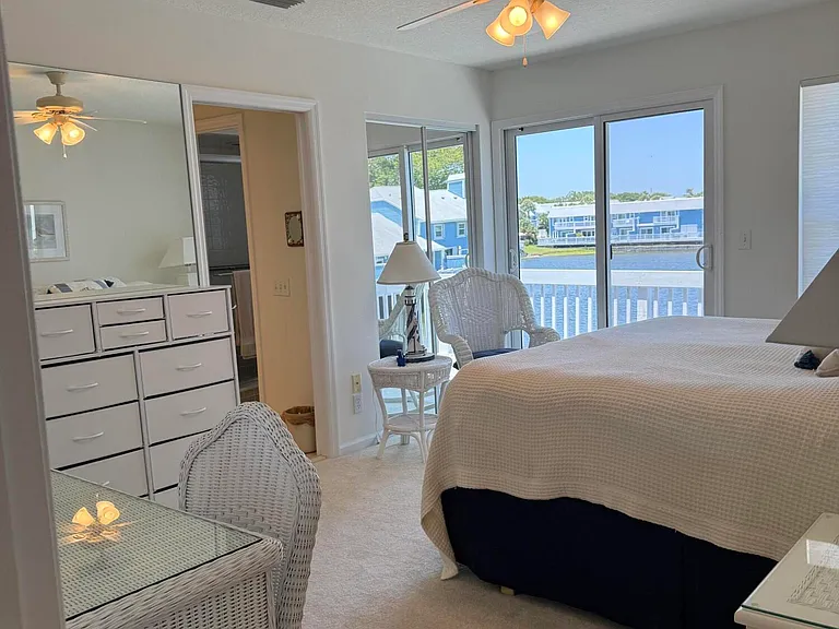 809 Ocean Dunes Cir — Photo 9