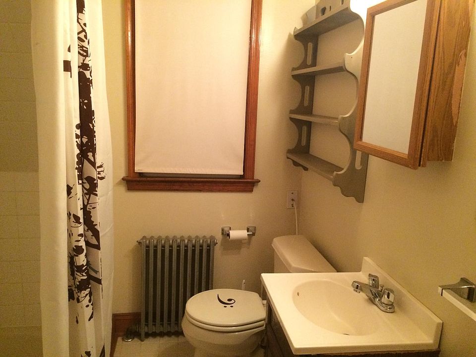 2nd image of 1030 Fox Chase Rd APT 3