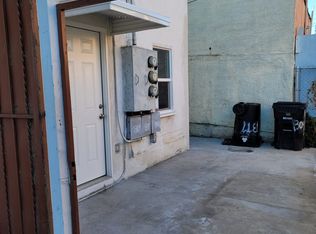 1309 E 43rd St #1/2, Los Angeles, CA 90011