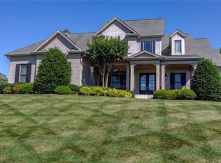 809 Osprey Ridge Rd, Winston Salem, NC 27106