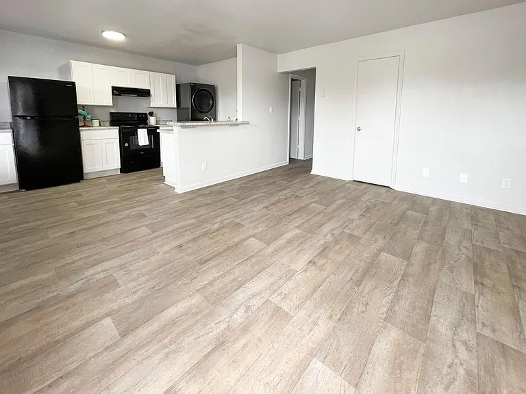Fenner Gardens Apartments — Photo 6