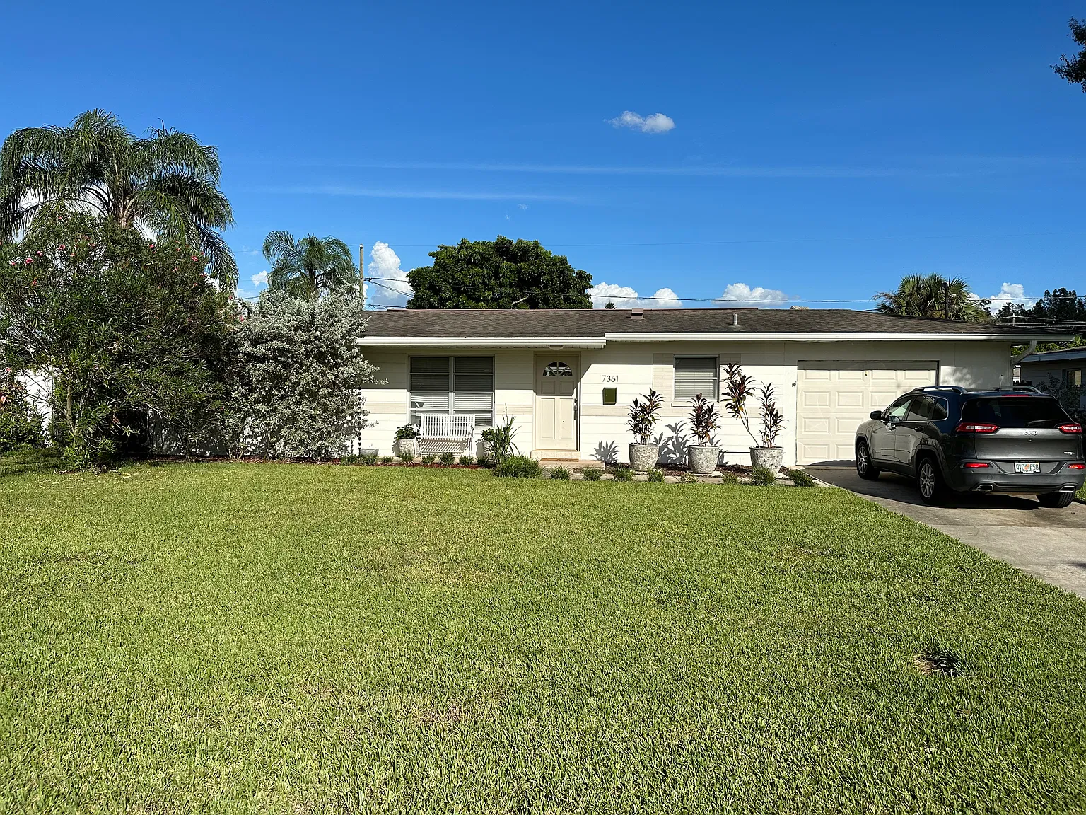 2 bed, 1059 sqft, $2,850 — Photo 2