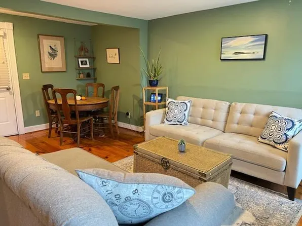 23 Waterville St, Portland, ME 04101