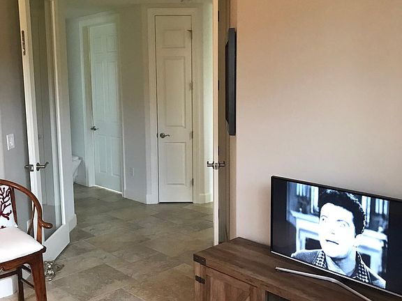 4th image of 8036 Players Cove Dr Unit 102