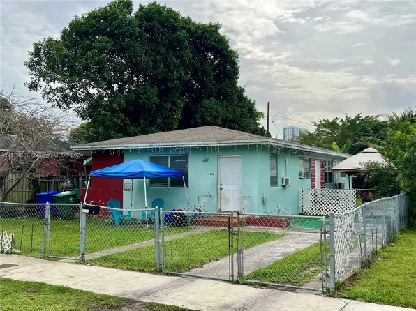2042 NW 18th St, Miami, FL 33125