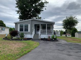 19 Monadnock Dr, Rochester, NH 03867