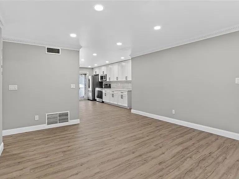 3510 Roswell Rd NW #E2 — Photo 10