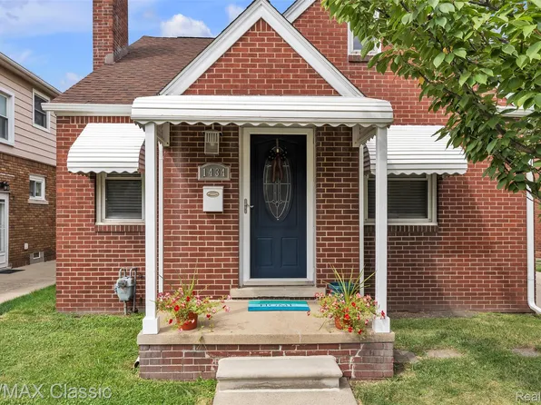 1434 Lincoln Ave, Lincoln Park, MI 48146