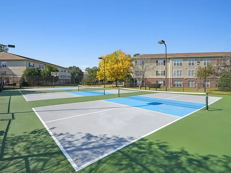 Woodland Crossing Apartment Homes — Photo 20