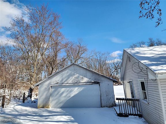 5th image of 3367 Parnell Dr