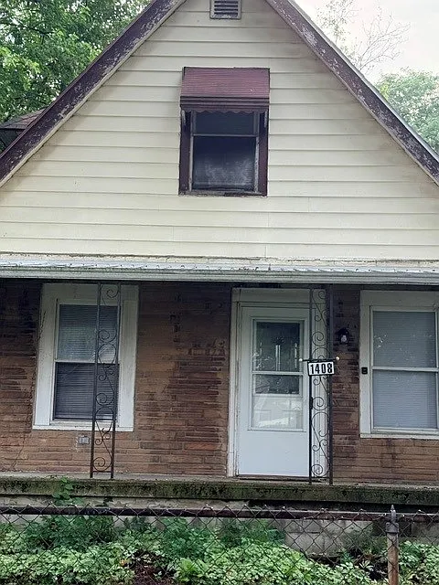 1408 Roosevelt Avenue - HSE — Photo 2