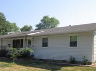 132 S Reed St, Centralia, MO 65240