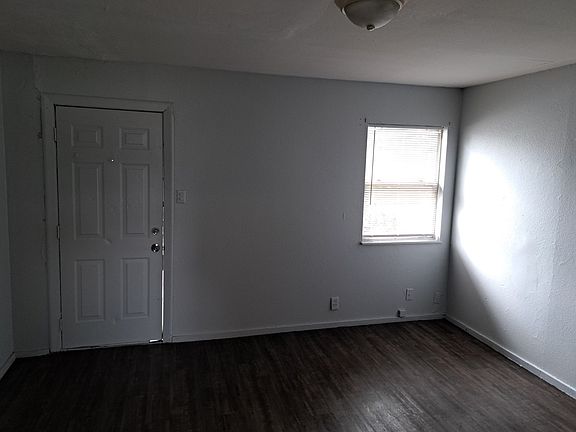 3rd image of 2801 Herbert St #2803