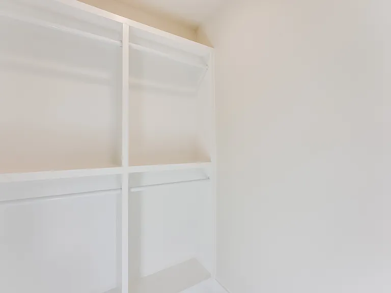 76 Mayson Ave #B — Photo 2