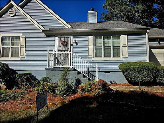 4th image of 3027 Rapids Dr