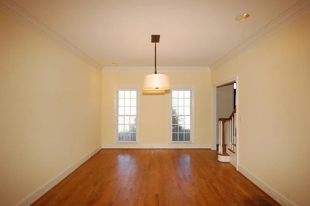 4 bed, 5.0 bath, 3358 sqft, $4,500 — Photo 4