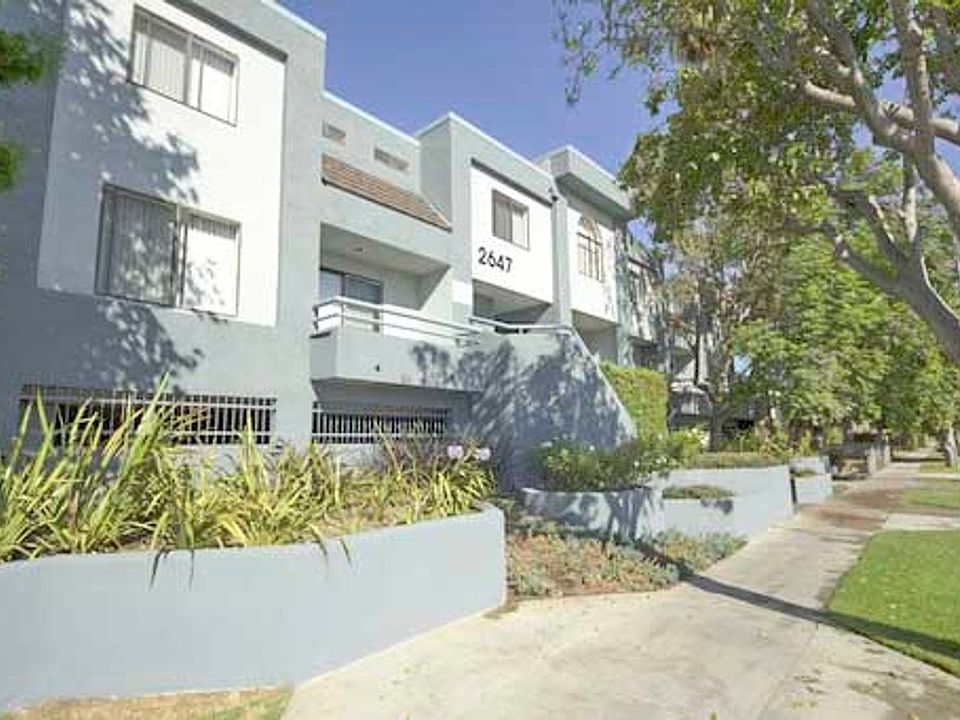 1st image of 2647 S Barrington Ave APT 2