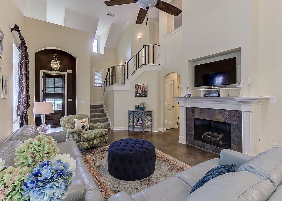 1st image of 7235 Winterbrook Ln