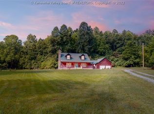 857 Porter Creek Rd, Milton, WV 25541