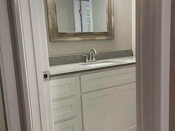 3rd image of 5707 Cedar Valley Dr