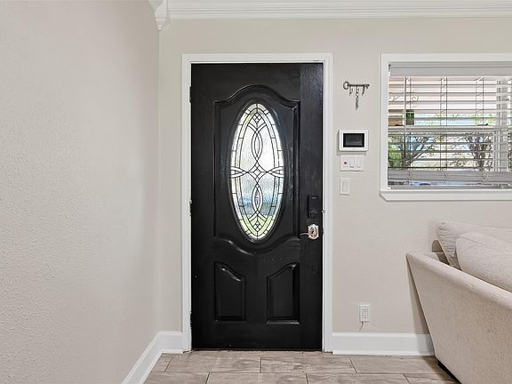 5th image of 1215 Lawrence St