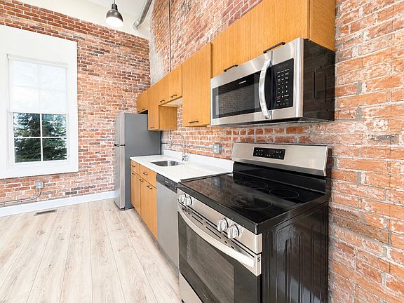 5th image of 204 High St #4
