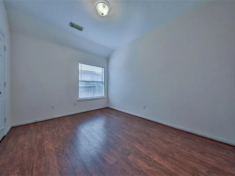 13803 Sherburn Manor Dr — Photo 14
