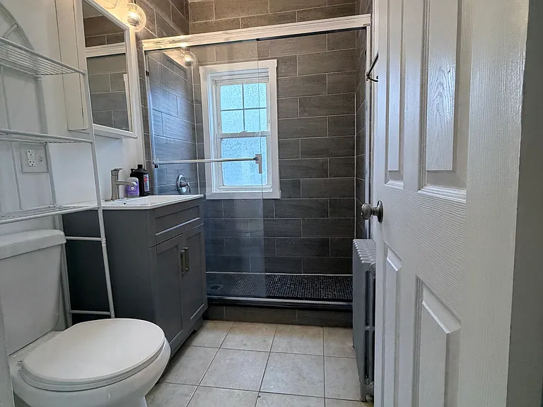 1028 N Shore Rd #2 — Photo 5