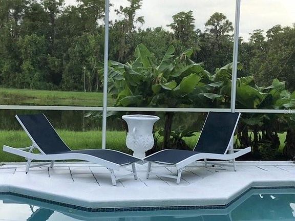 4th image of 3838 Hunters Isle Dr