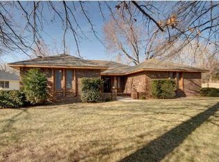 1352 S Bridgewater Dr, Wichita, KS 67209