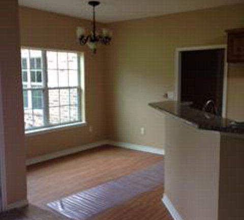 5th image of 1107 Ponderosa Dr