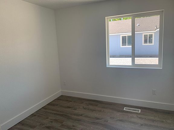 5th image of 1024 S Boise Ave
