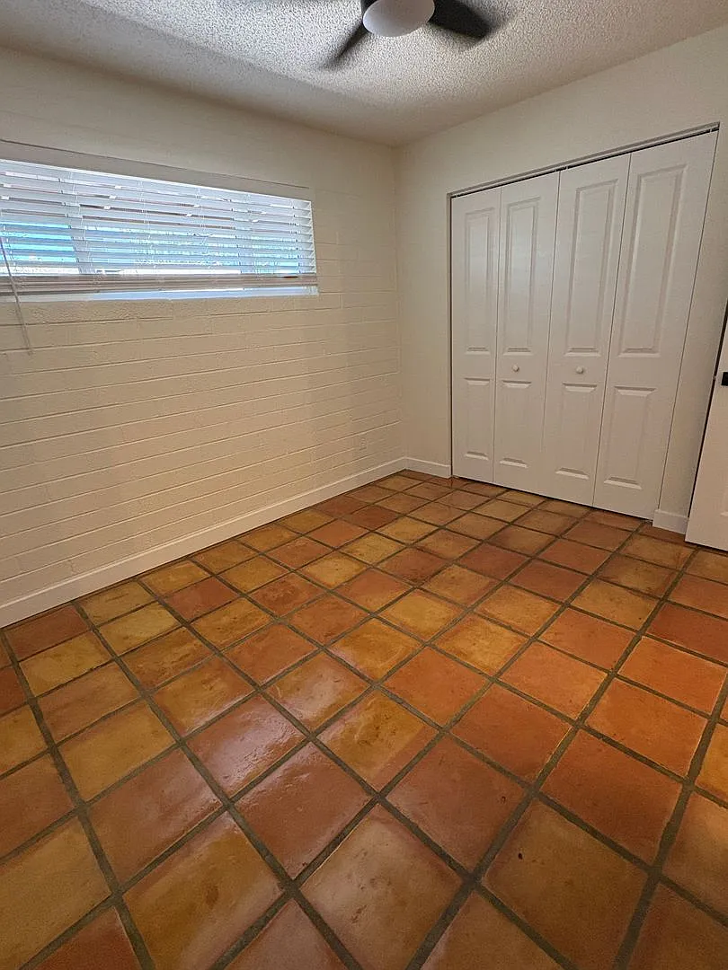 1867 E University Dr — Photo 3