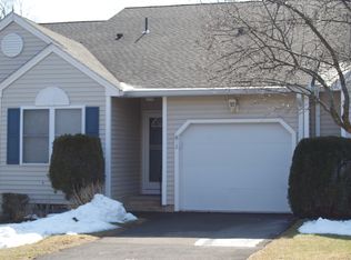 812 Village Rd, Southington, CT 06489