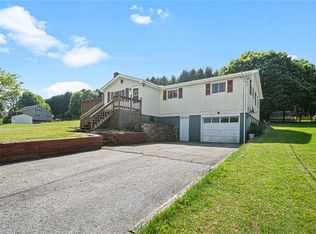 617 College Lodge Rd, Indiana, PA 15701