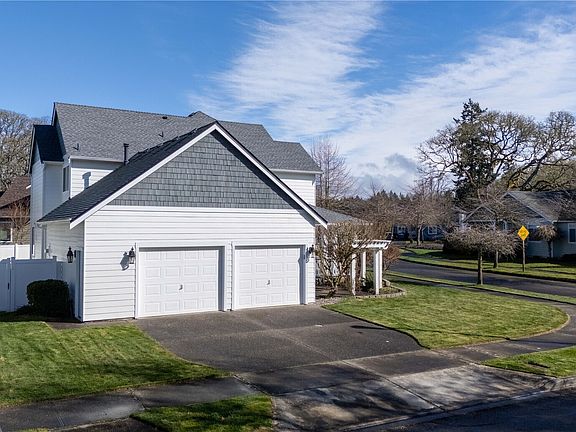 3rd image of 2194 Forrest Place