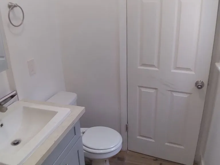 2646 Vineyard Ave #2 — Photo 11