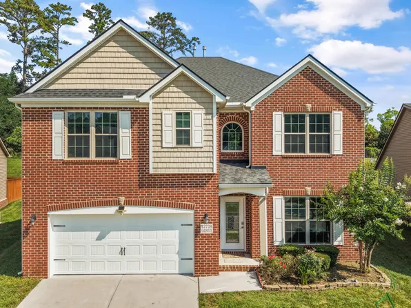 12728 Sailpointe Ln, Knoxville, TN 37922