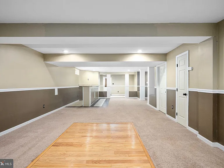 9320 Birch Cliff Dr — Photo 51