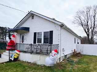 440 Ralph Ave, Central Islip, NY 11722