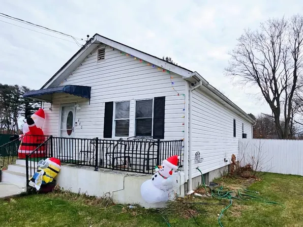 440 Ralph Avenue, Central Islip, NY 11722