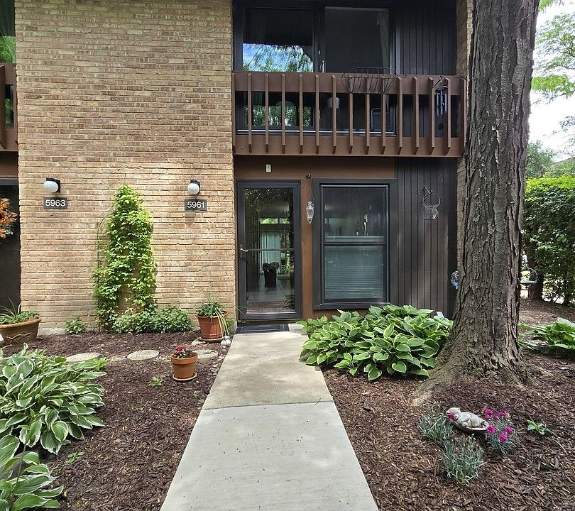 1st image of 5961 Meadow Dr #161-F